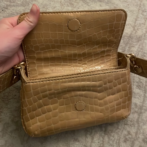 Cult Gaia Damara Leather Shoulder Crossbody Bag - Picture 11 of 13